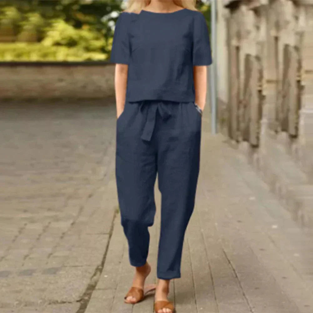 Elegante, kleurrijke tweedelige zomerset