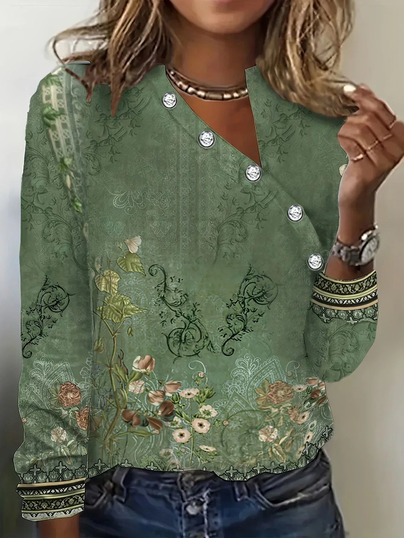 Xenia - T-shirt met bloemenprint en asymmetrische halslijn