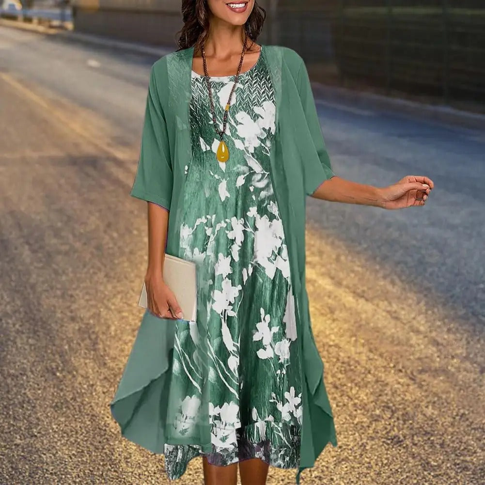 Vintage zomerjurk met bloemenprint en nonchalante elegantie