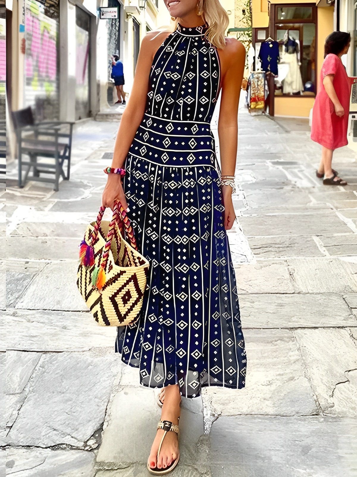 - Jurk met blauw patroon