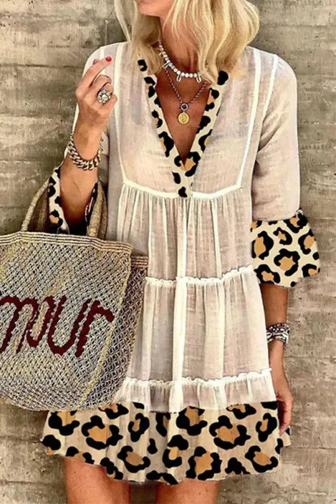 Casual jurk met luipaardprint en kanten details