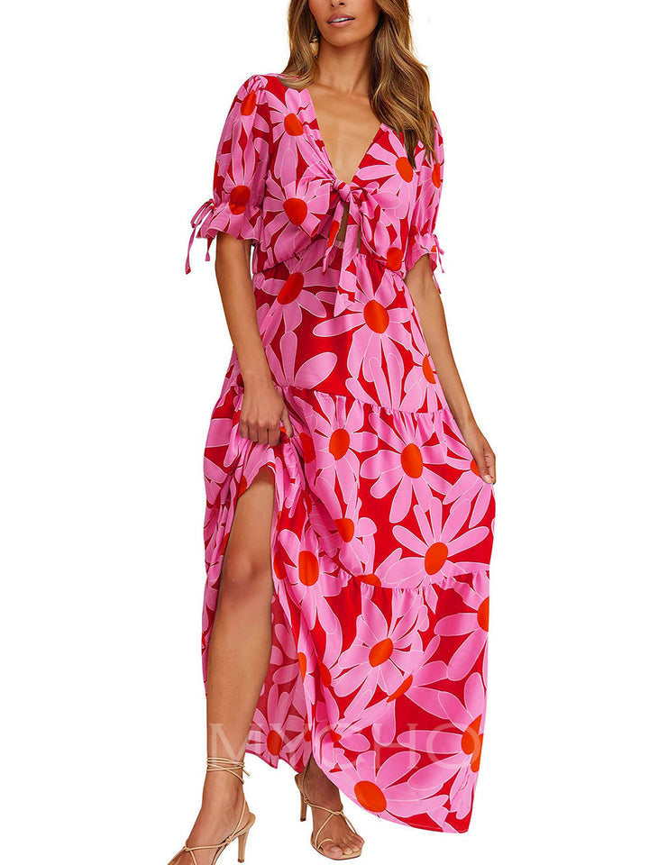 Casual strandjurk met bloemenprint, korte mouwen en V-hals met split