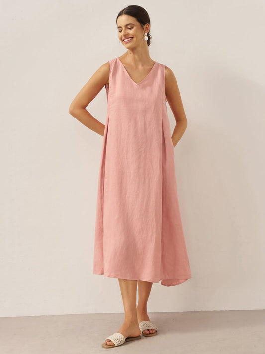 Lange mouwloze jurk met wijde mouwen voor een zomerse stijl