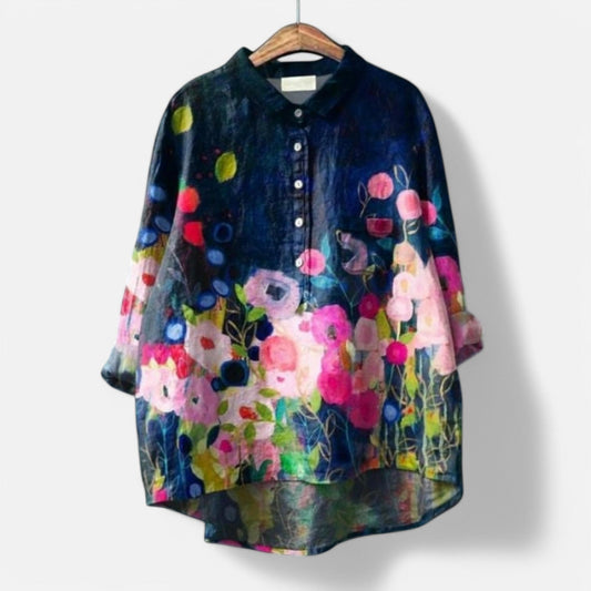 Elegante bloemenblouse met een vleugje gratie