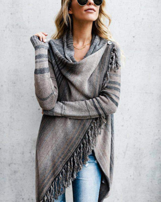 Damesvest met kwastjes