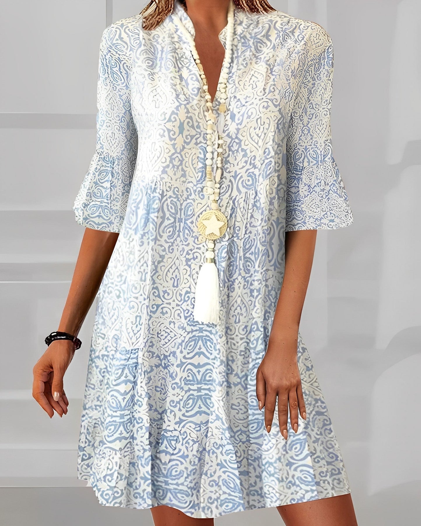 Elegante damesjurk met print in boho-stijl