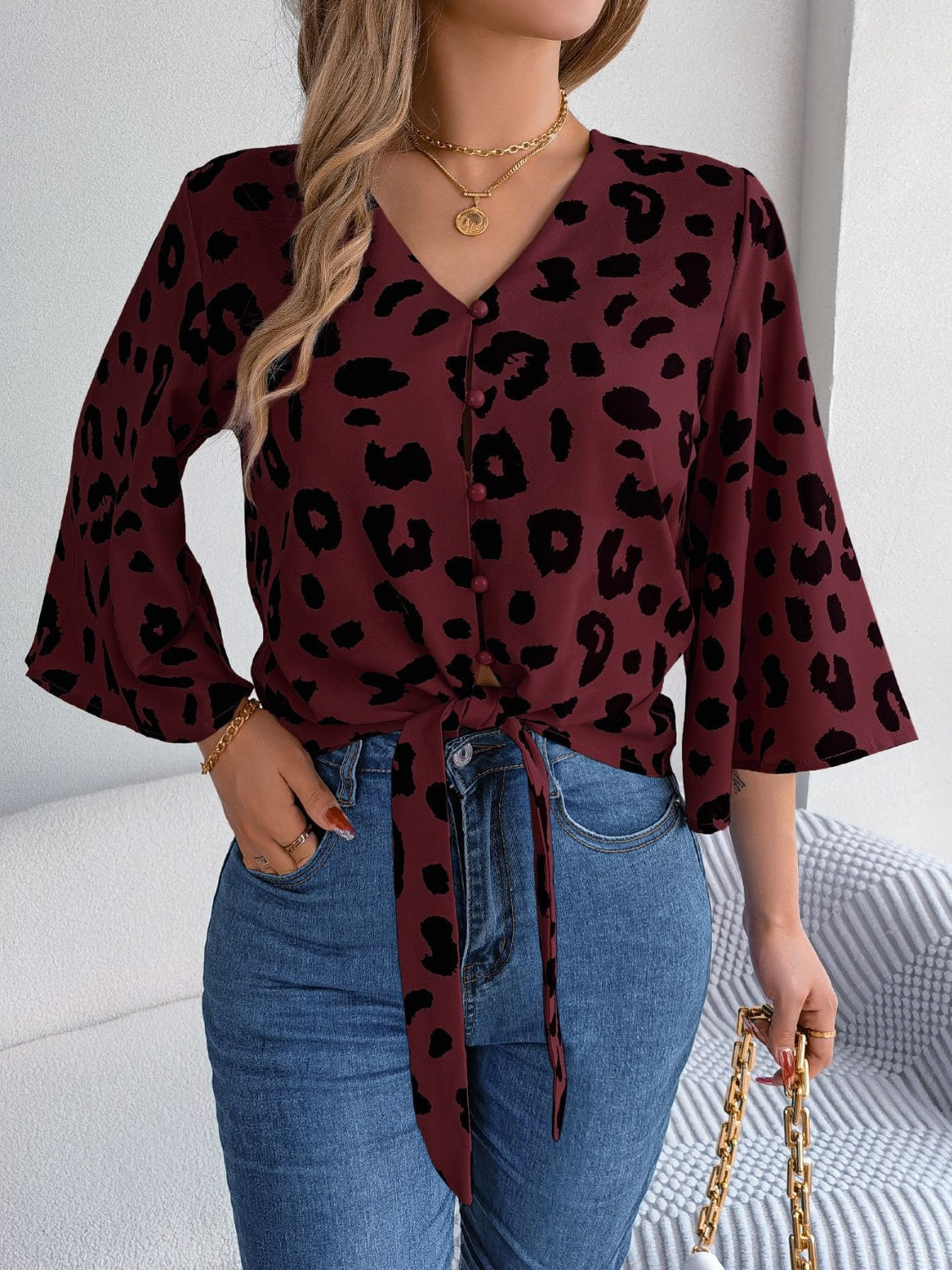 Elena - Stijlvolle Dames Blouse Luipaard Knoop