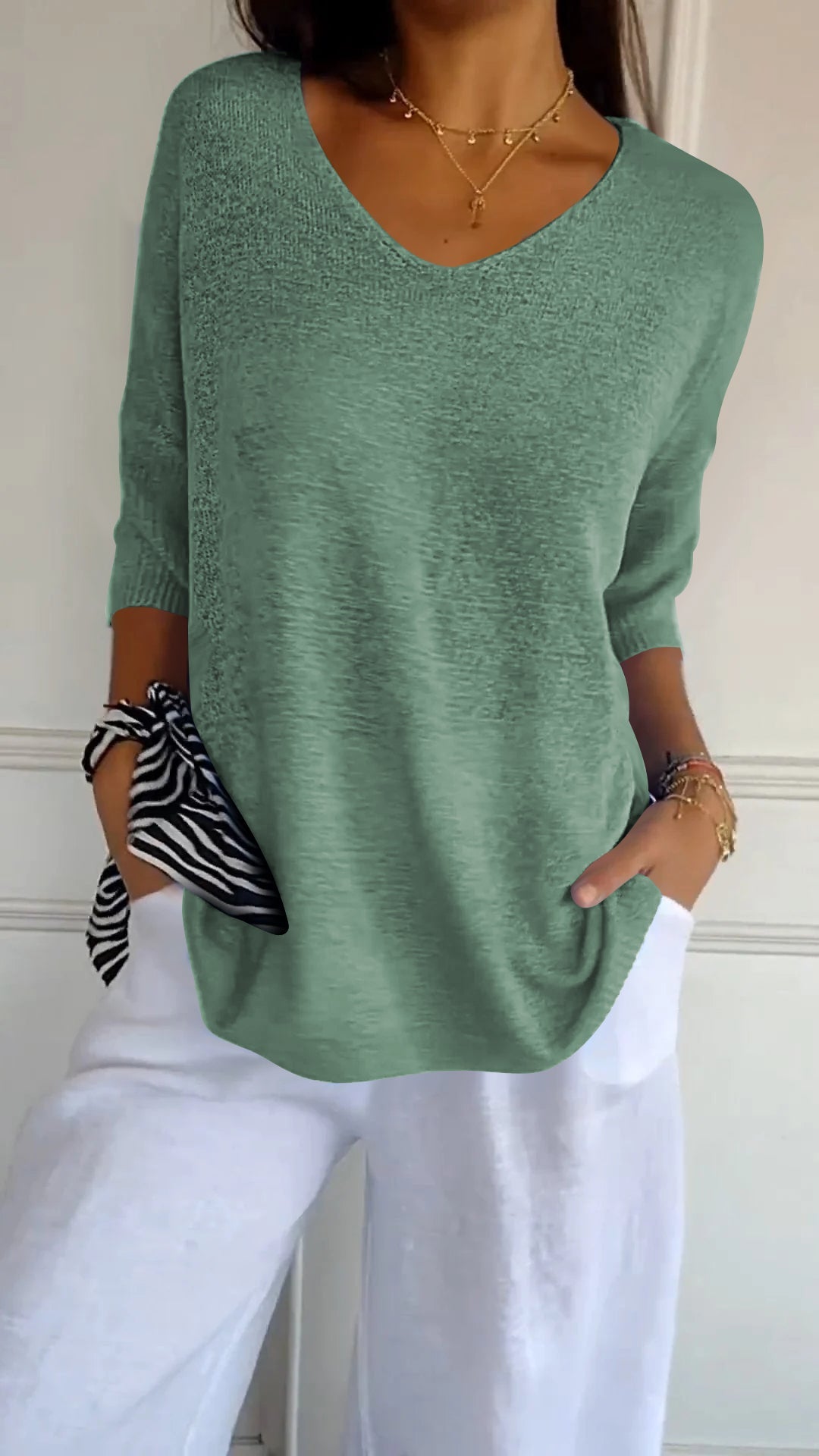 Thrylor™ Chique top met V-hals