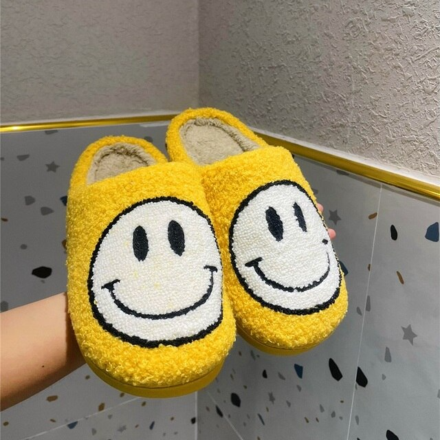 Smiley Face Slippers™: Voor Dames