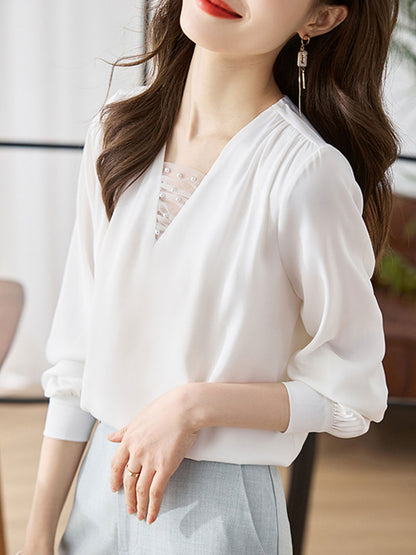 Faiza Blouse | Chiffon Blouse met lange mouwen en V-hals