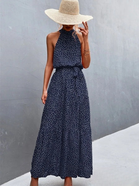 Best verkochte jumpsuit met spaghettibandjes en halflange halslijn met golvende stippenprint