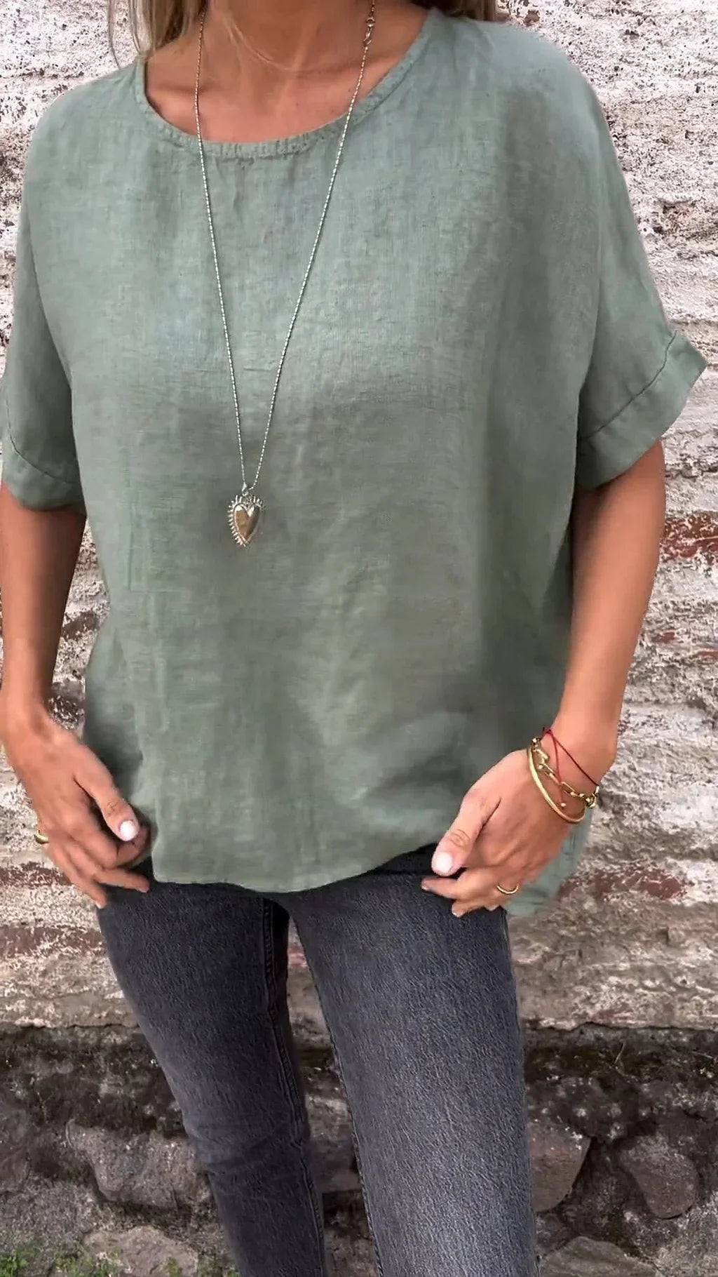 Naila - Blouse met halve mouwen in katoenlinnen met ronde hals, effen kleur