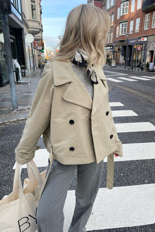 Briella | Casual dames trenchcoat met dubbele knooprij