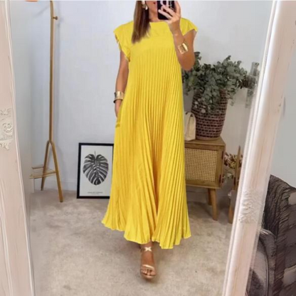 Lichte en elegante geplooide jurk