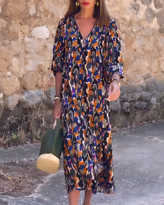 V-hals jurk met retroprint