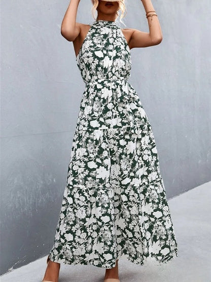 Best verkochte jumpsuit met spaghettibandjes en halflange halslijn met golvende stippenprint