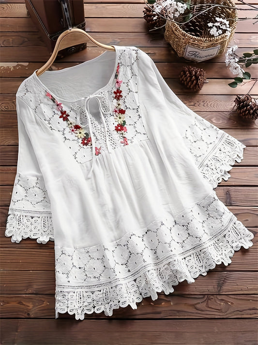 Tavo™ Elegante Blouse in verfijnd kant