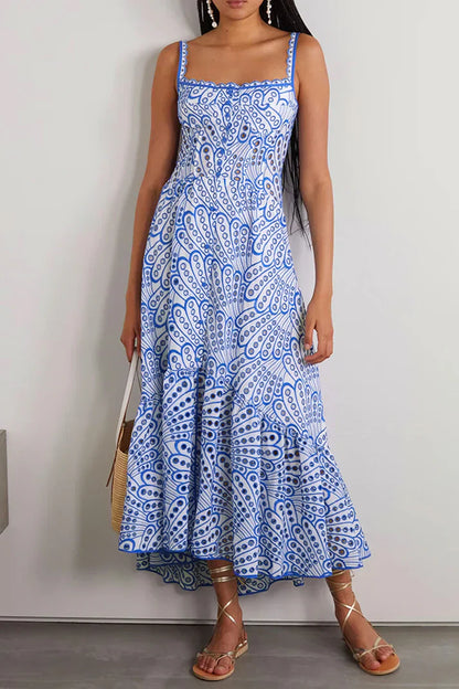 Arya - Zoete elegante effen uitlopende patchwork sling-jurk met vierkante hals