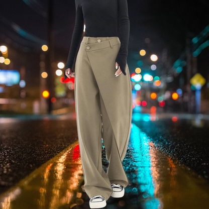 Sam - Asymmetrische wijd uitgesneden pantalonjurk met opgestikte knopen