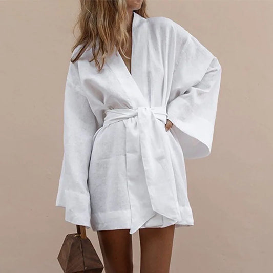 Zomerjurk met V-hals in kimono stijl