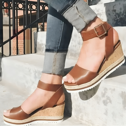 Zoe® | Stijlvolle sandalen met sleehak