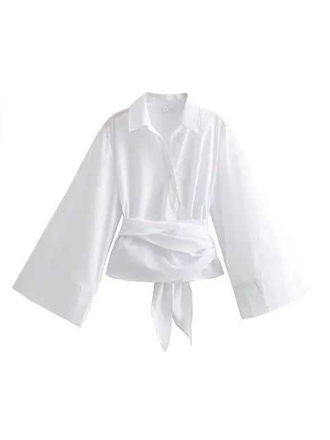 TIRONA | Blouse met vintage uitstraling en strikdetail