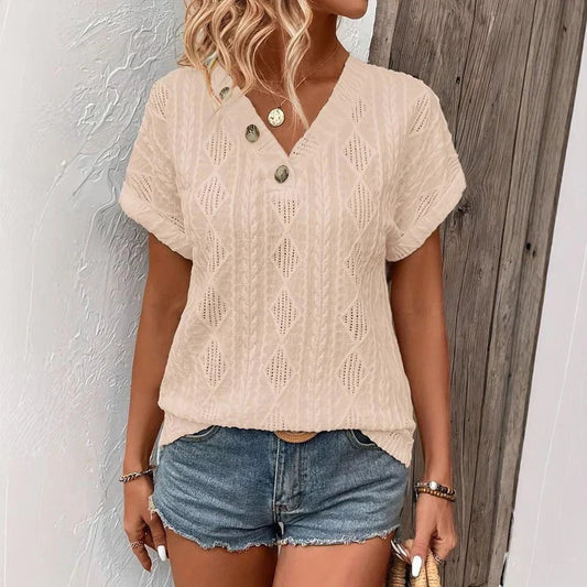 T-shirt met knoopdecoratie en V-hals - Structuurstof & korte mouwen