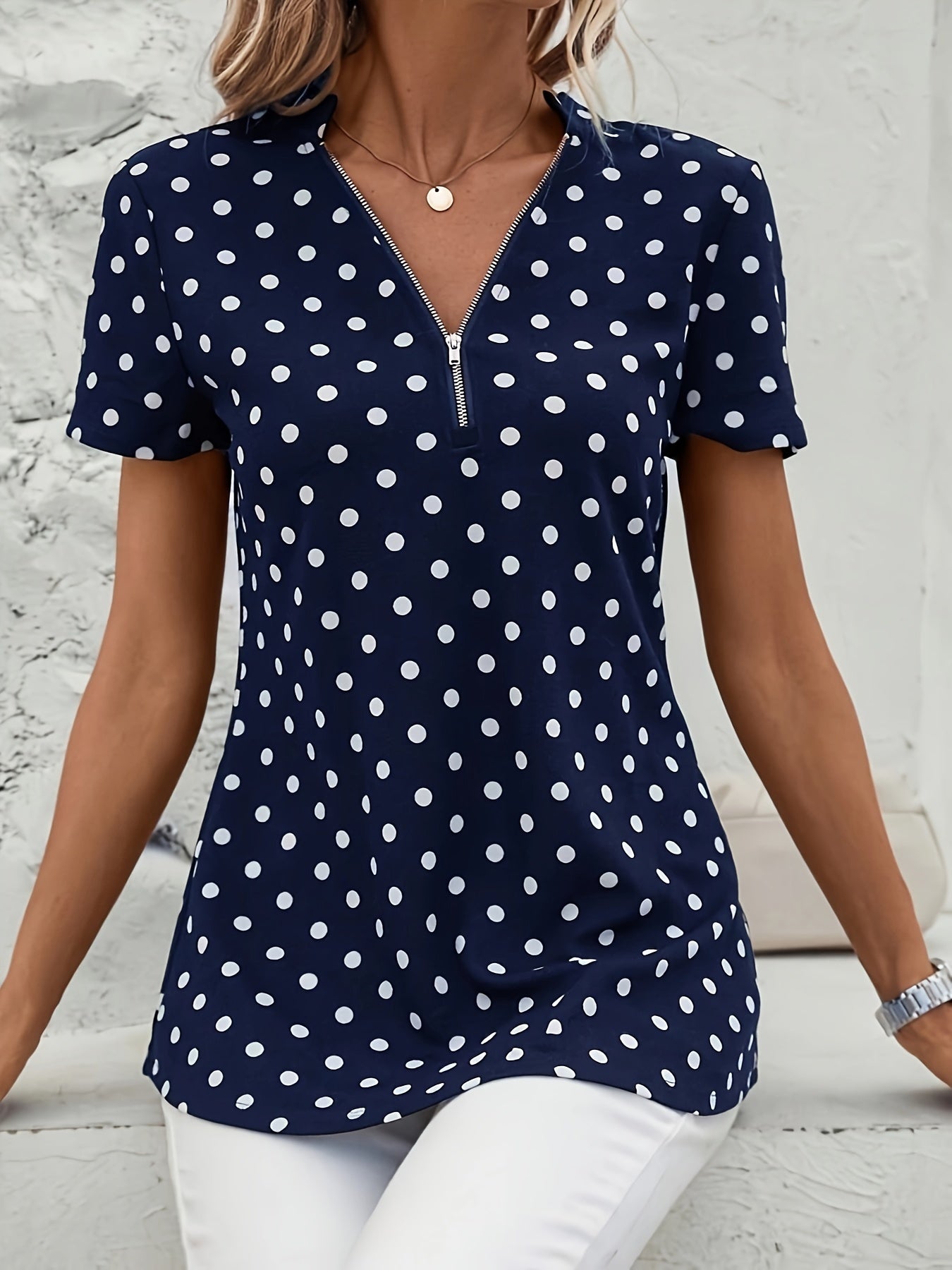 Polka Dot V-Hals Blouse - Rits Voorzijde & Korte Mouwen