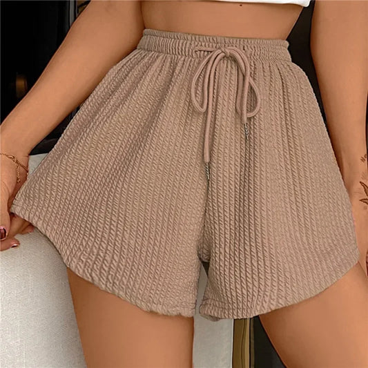 Korte broek met trekkoord en wijde pijpen