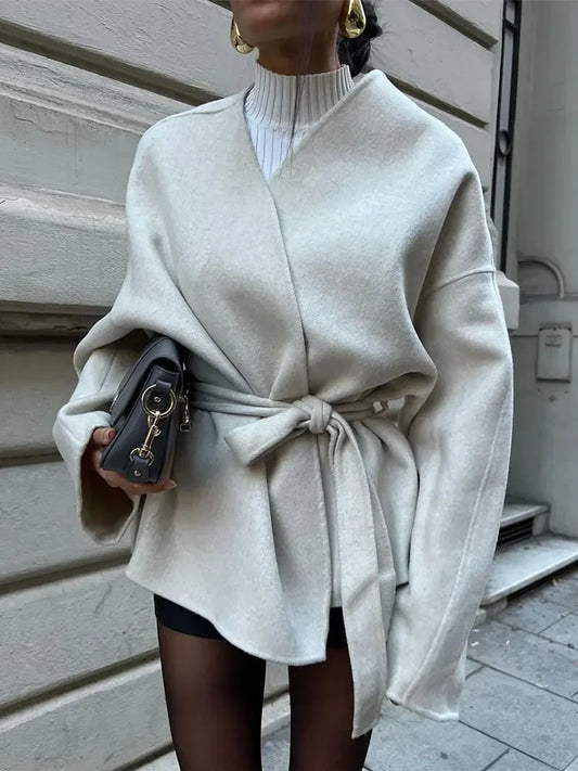 Kathryn | Elegante en comfortabele chique winterjas voor dames met vetersluiting