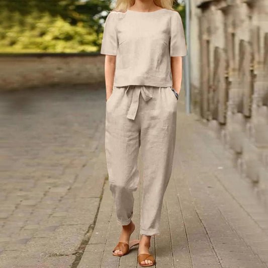 Elegante, kleurrijke tweedelige zomerset