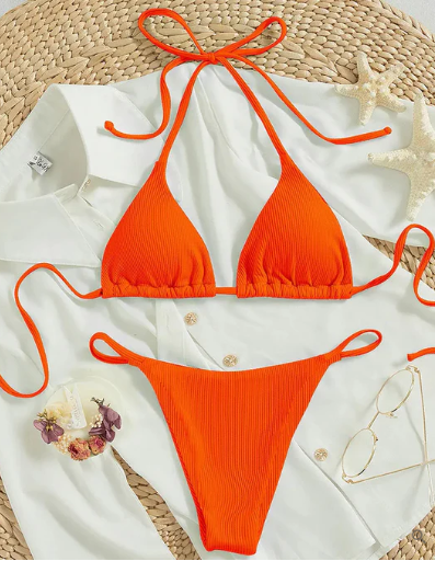 Antonella® | Blauwe bikini met hoge band en V-hals