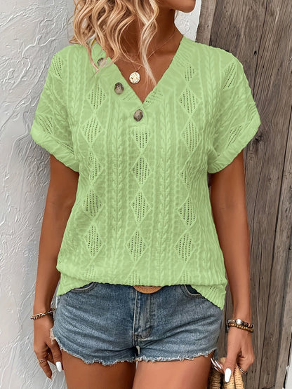 T-shirt met knoopdecoratie en V-hals - Structuurstof & korte mouwen