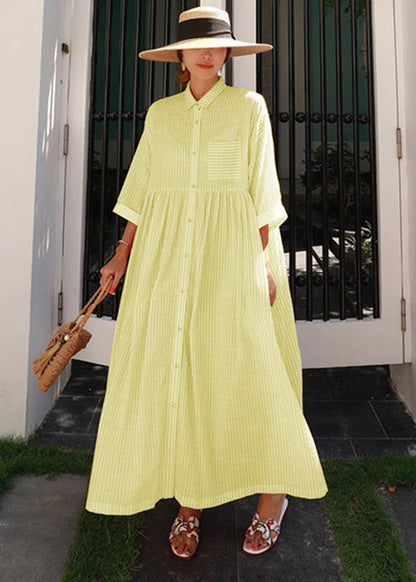 Ylonna - Geruite maxi jurk met revers en knopen