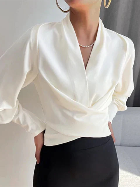 Beatrice | Satijnen Blouse met V-Hals en Pofmouwen voor Dames