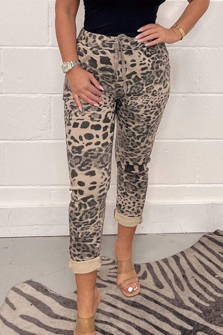 Amelia | One-Shoulder Midi Jurk | Artistieke Prints | Stretch Stof