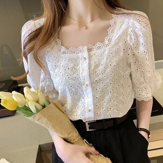 Venla Blouse | Witte Kanten Blouse met Korte Mouwen