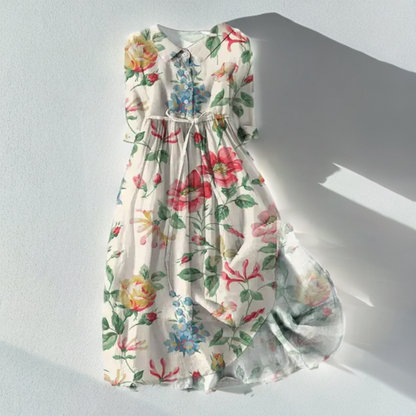 Ayesha - Midi-jurk met bloemenprint en vetersluiting