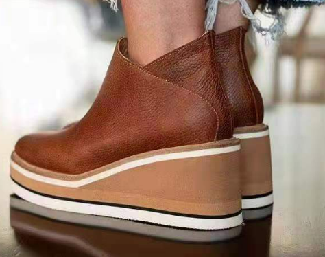 Laarzen met plateau en sleehak met elastische riem - Slip-On comfort