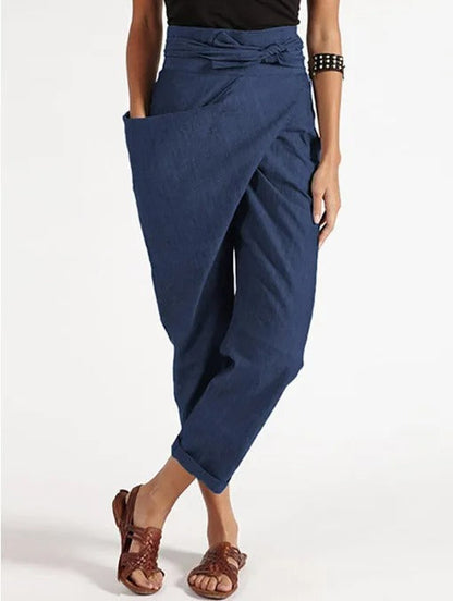 Asymmetrische broek modieus en casual